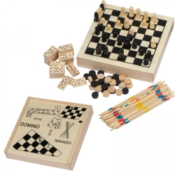 Žaidimai: šachmatai, šaškės, mikado, domino