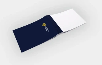Bloknotas klijuotas su aplanku