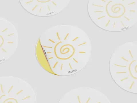 Įvairių formų lipnių lapelių bloknotas